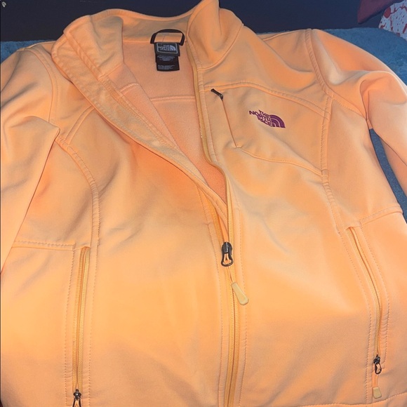 The North Face Vibrant Orange Fleece Jacket - Picture 4 of 6